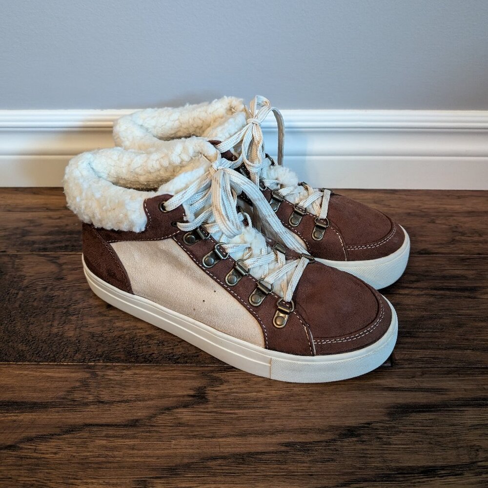 American Eagle Cozy Hiker High top suede sneakers boots brown size 9